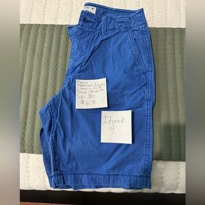 Men’s American Eagle Classic Fit Shorts Size 30